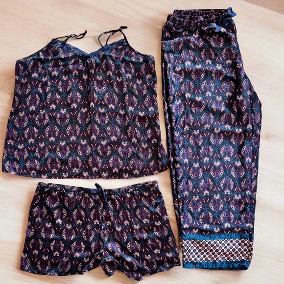 APT 9 THREE PIECE PAJAMA SET. MIX & MATCH CAMI IS XXL. SHORT & LONG PANTS ARE XL - Picture 1 of 16